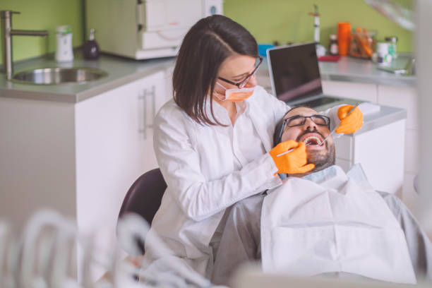 Best Walk-In Emergency Dentist in Tariffville, CT